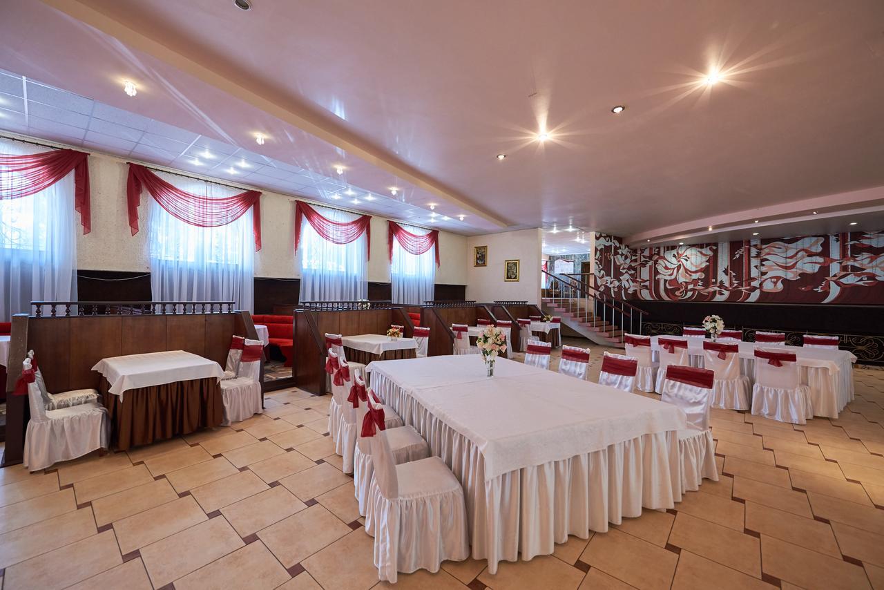 Rassvet Hotel Dnipro Eksteriør billede