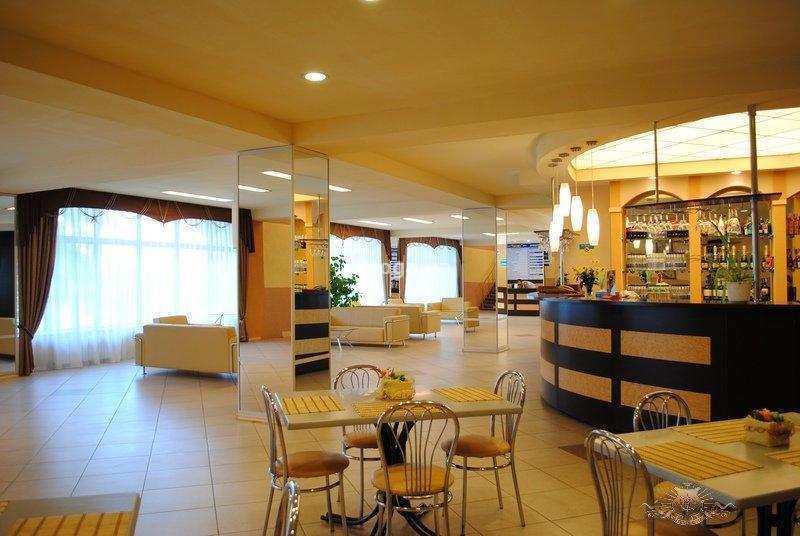 Rassvet Hotel Dnipro Eksteriør billede